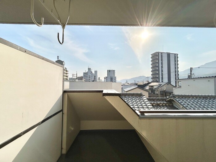 室内からの展望 光ハイツ