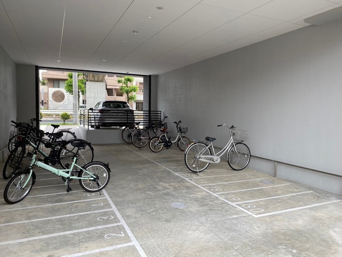 駐輪場 ルミエール府中町