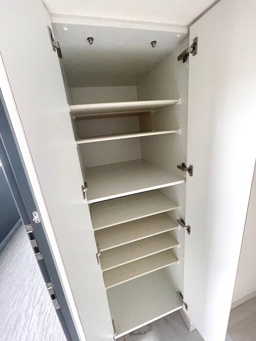 靴箱 LaSante観音本町