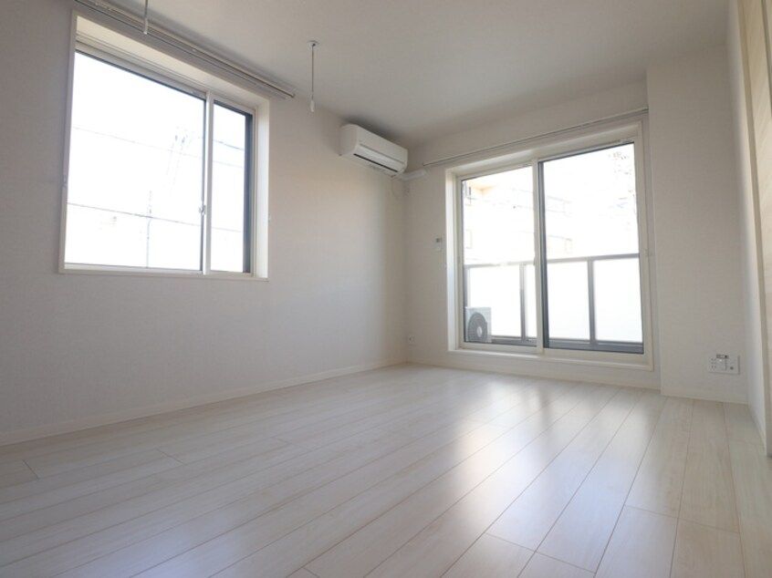 居室 シャルムK