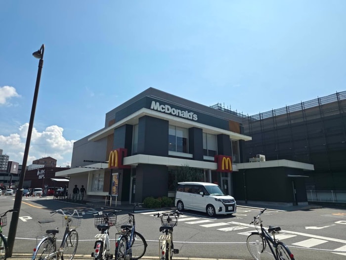 マクドナルド 安芸府中店(ファストフード)まで1500m パークヒルズ天神川