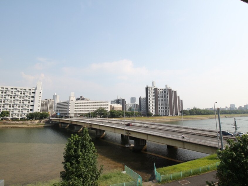 室内からの展望 第１コーポ大場