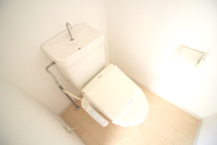 トイレ ノ－ブル平和大通り