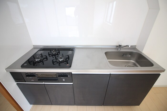 キッチン ノ－ブル平和大通り