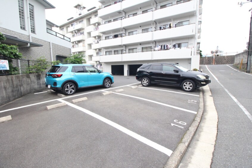 駐車場 ローベンハイム永井