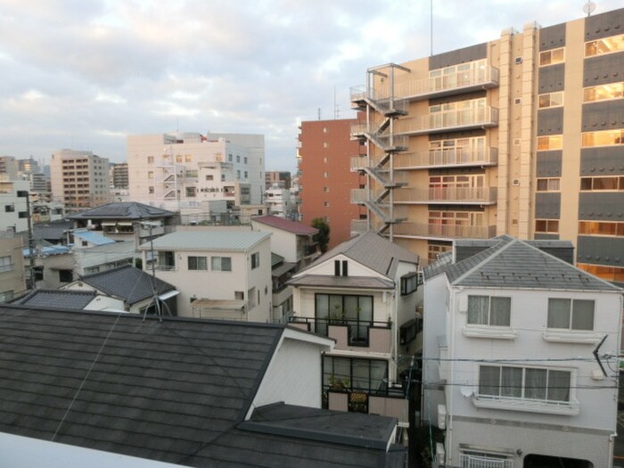 室内からの展望 サンローレル平野町