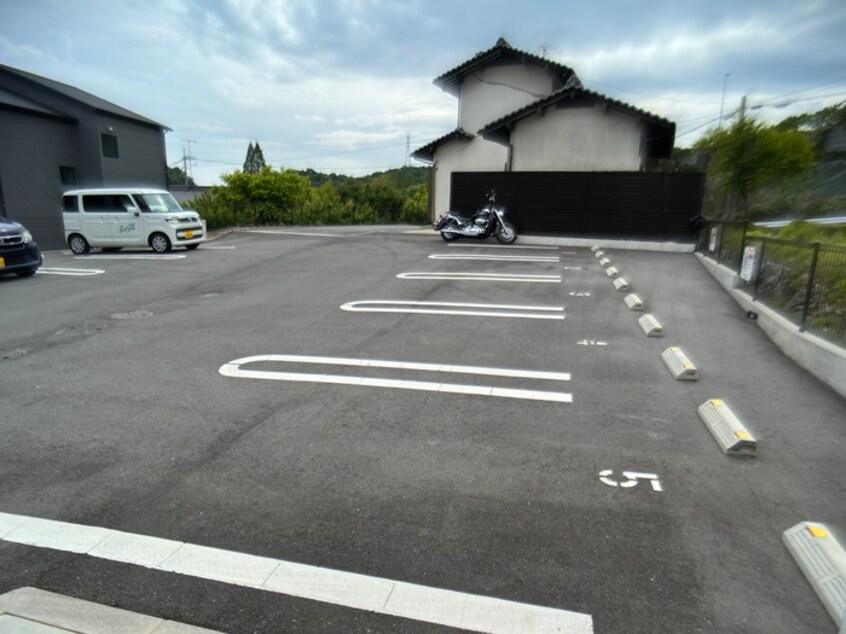 駐車場 エターナルグランツ