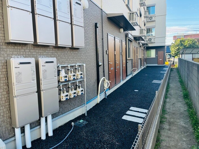 エントランス部分 レーブハウス楽々園