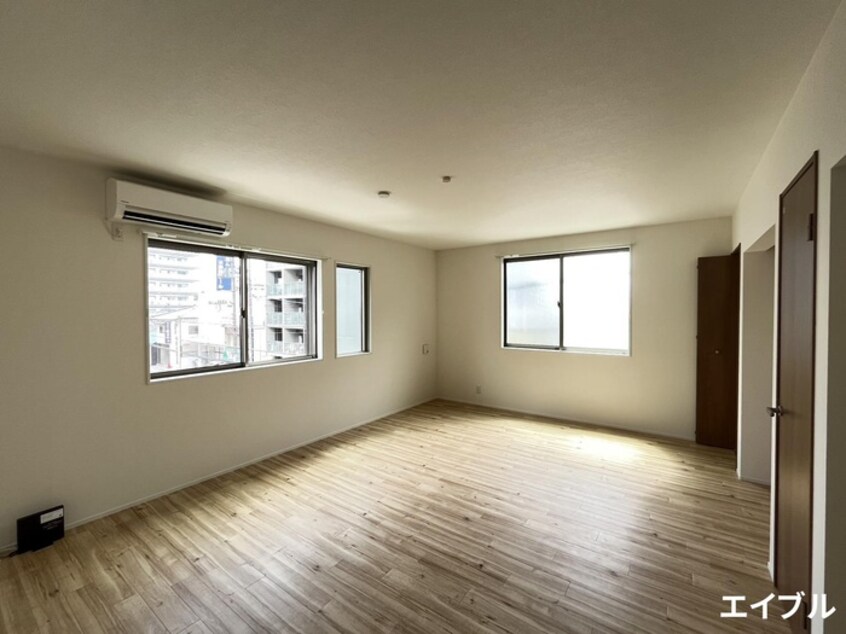 居室 レーブハウス楽々園