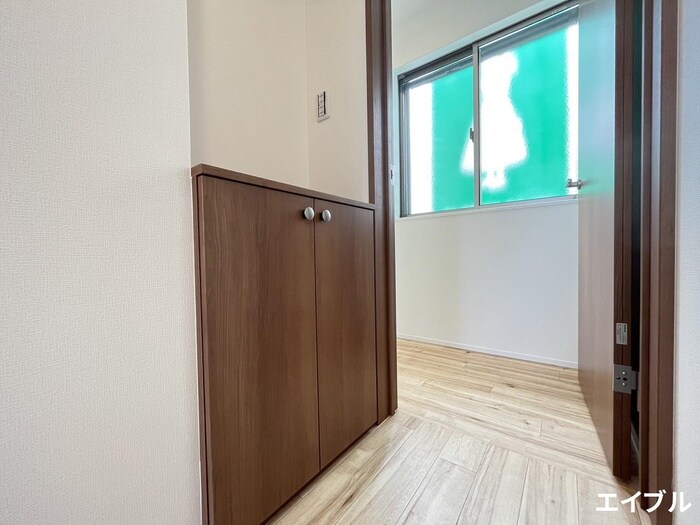 靴箱 レーブハウス楽々園