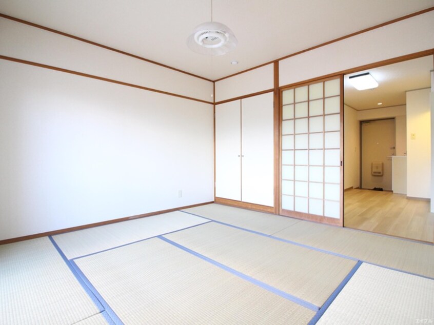 居室 Yビル西原