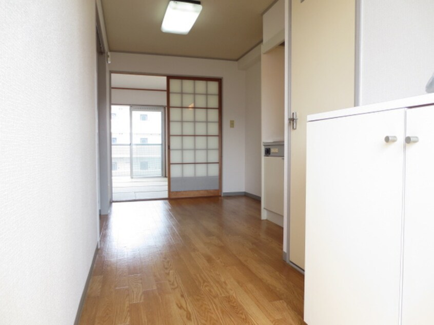 内観写真 Yビル西原