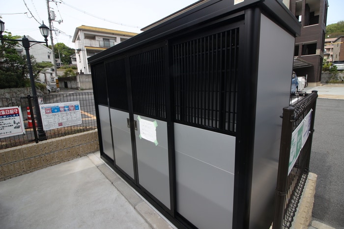 建物設備 サンオランジュ