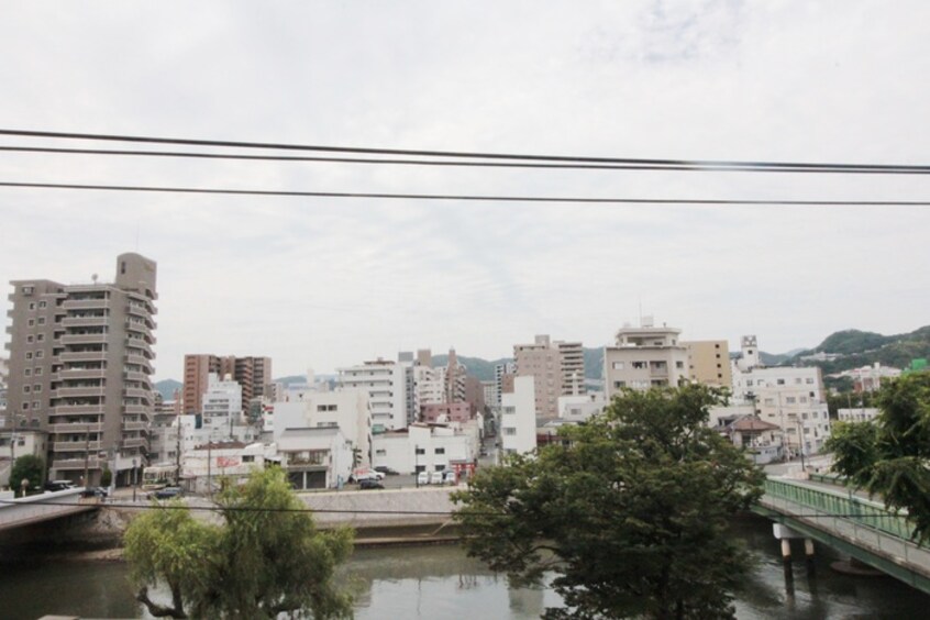 室内からの展望 ＭＳビル堺町