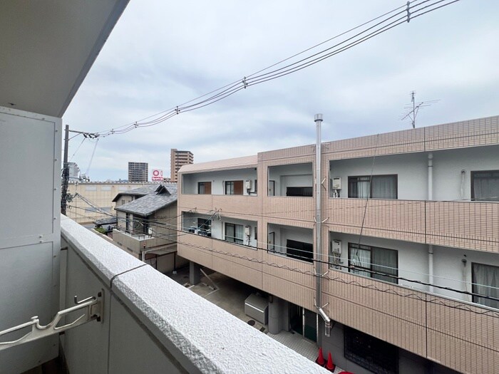 室内からの展望 MARUNISHI BLDG