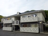 クレセント長尾　A棟