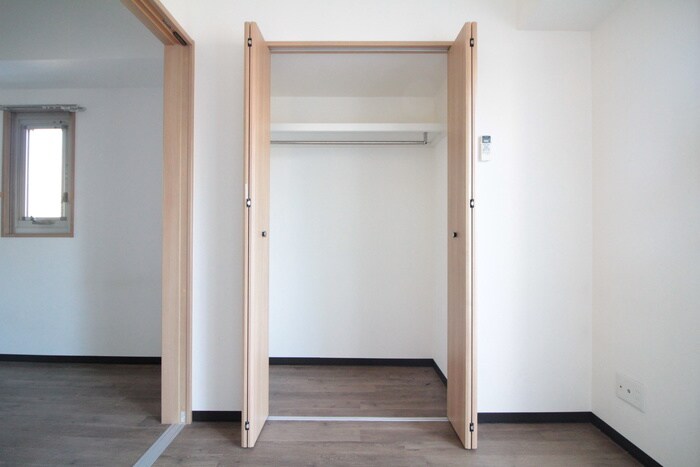 収納 Ｋａｔａｙａｍａ　ＢＬＤＧ２４