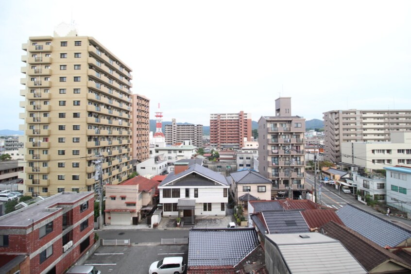 室内からの展望 ファミール西条朝日町（６０６）