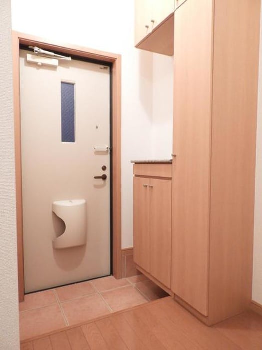 玄関 ミルトガ－デン