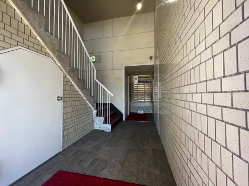 エントランス部分 荒谷ビル