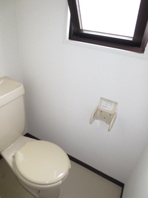 トイレ スリーゼ白島