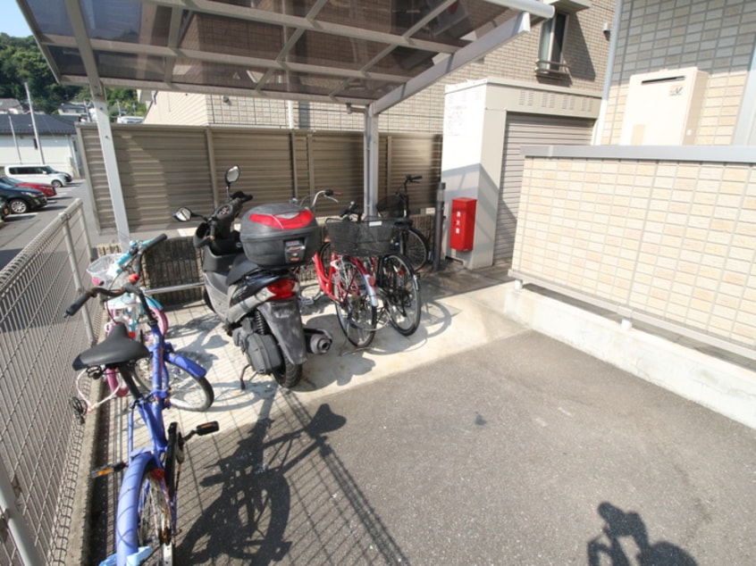 駐輪場 サンハイム己斐中Ⅱ