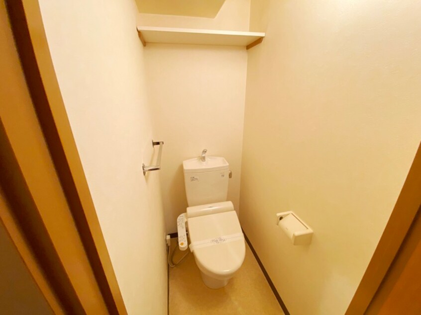 トイレ グランカ－サ三篠