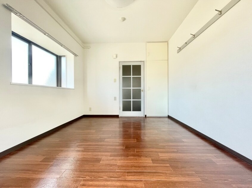 居室 コーポ溝手