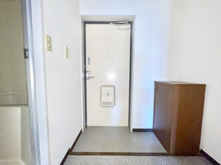 玄関 コーポ溝手