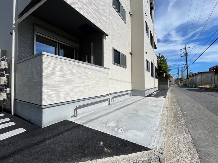 駐輪場 オルテリ