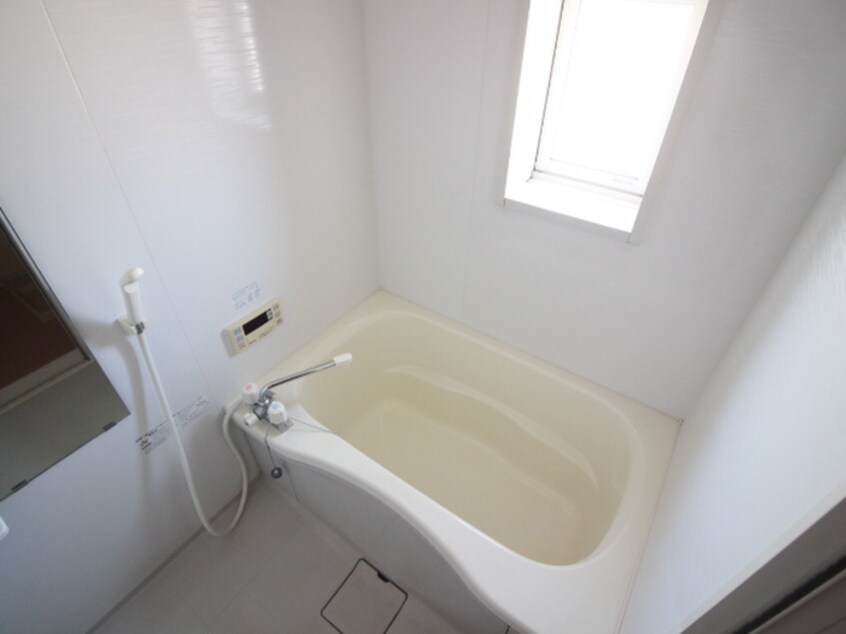 バス／シャワールーム等 リア－ジュＢ棟