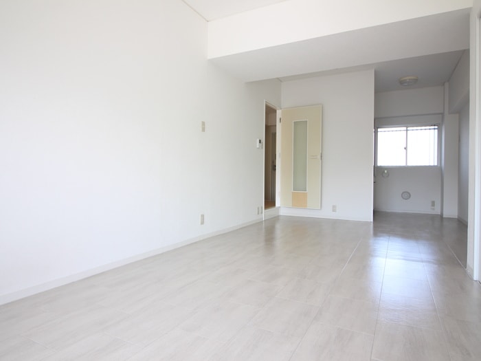 居室 Ｕ-ＦＬＡＴＳ