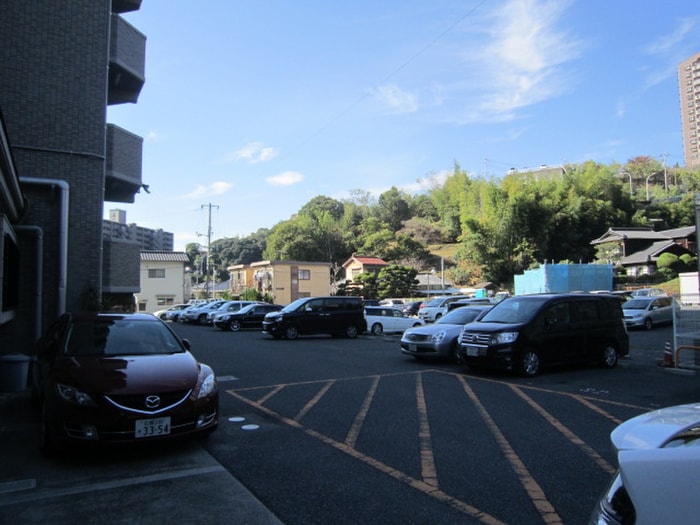 駐車場 ロイヤル竜王