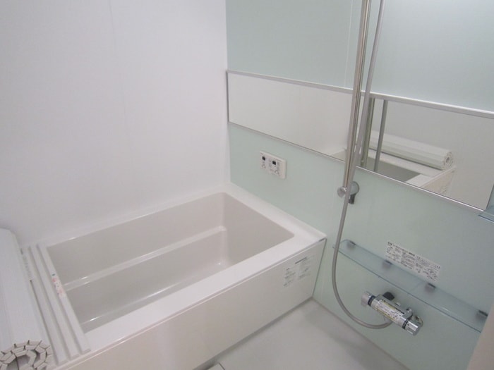 バス／シャワールーム等 ﾌｧｲﾌﾞｽﾘｰ