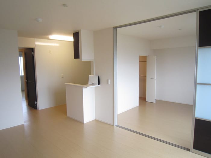 居室 ﾌｧｲﾌﾞｽﾘｰ