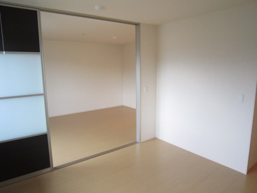 居室 ﾌｧｲﾌﾞｽﾘｰ