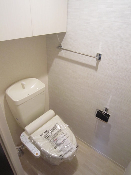 トイレ ﾌｧｲﾌﾞｽﾘｰ