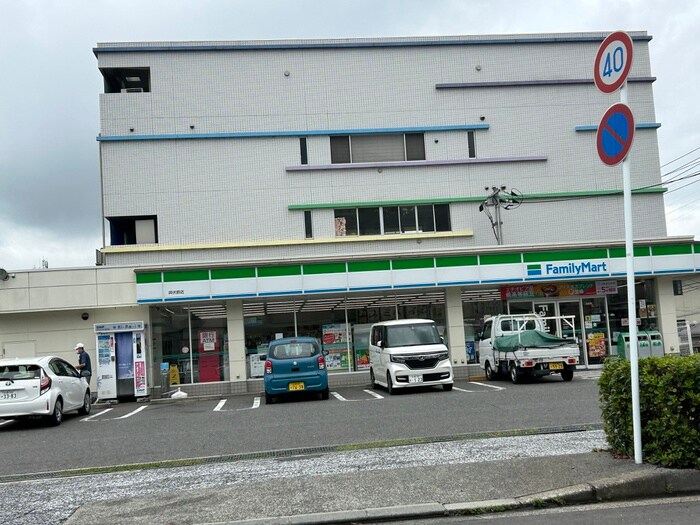 ファミリーマート呉伏原店(コンビニ)まで390m TSUSHIMAYA