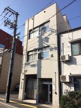 ツボイビル
