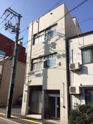ツボイビルの外観