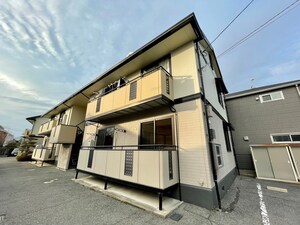 ファミール中野　Ｂ棟