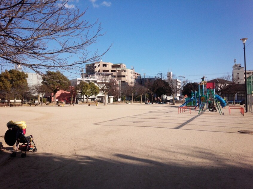 庚午第一公園(公園)まで250m 岡野Ⅱﾋﾞﾙ