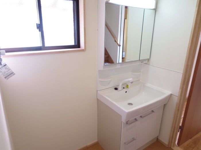 洗面 breeze court参番館B棟