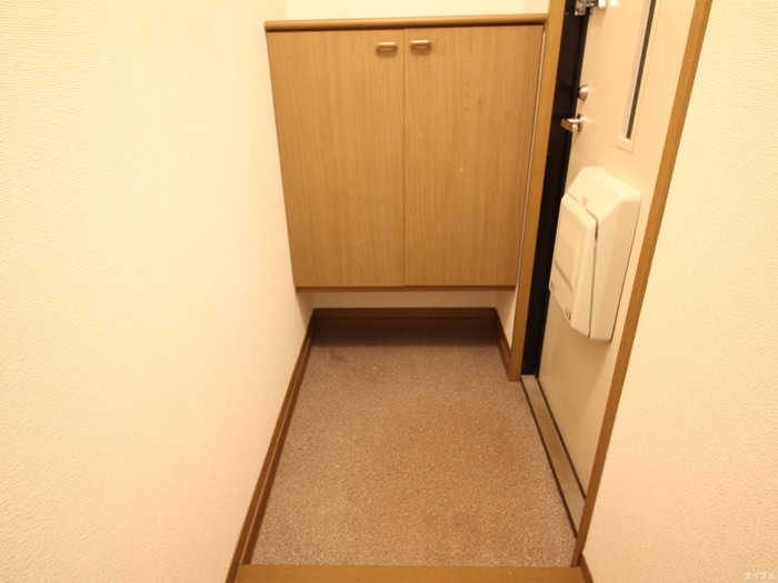 玄関 シャルム徳村