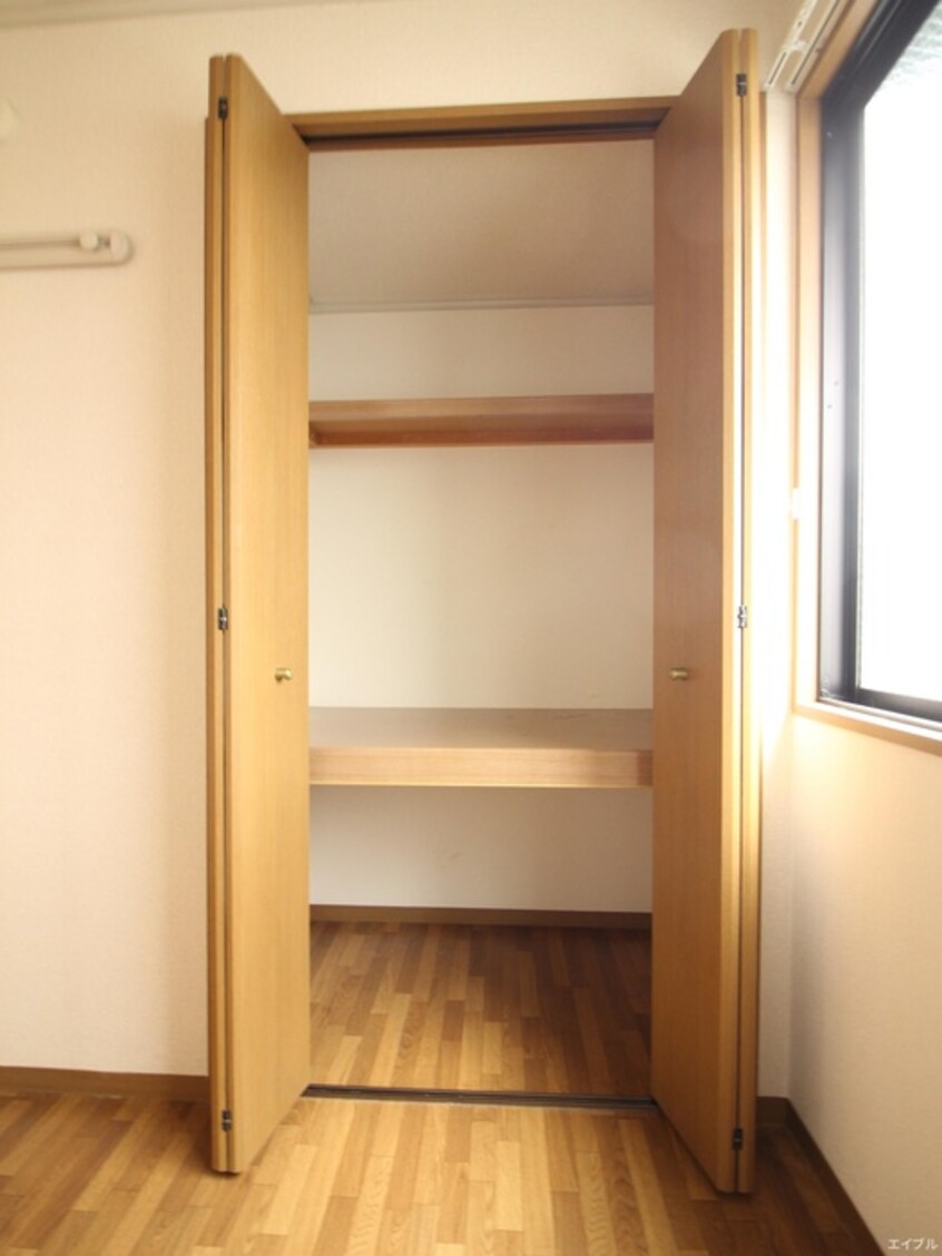 収納 シャルム徳村