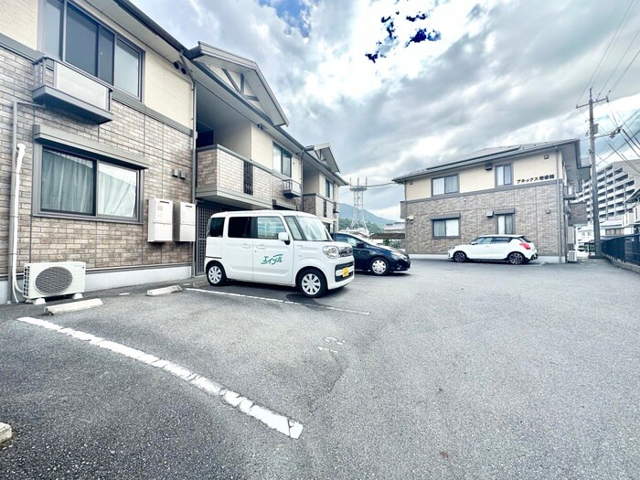 駐車場 アネックス　弐番館