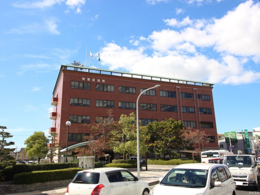 安芸区役所(役所)まで320m ヴィラひまわり