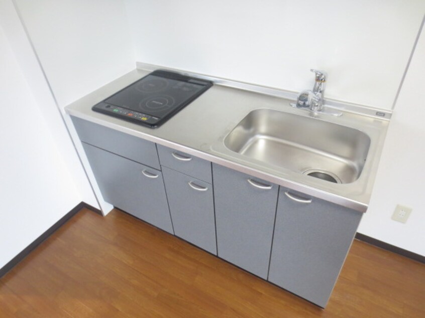 キッチン コンフォール空港通り