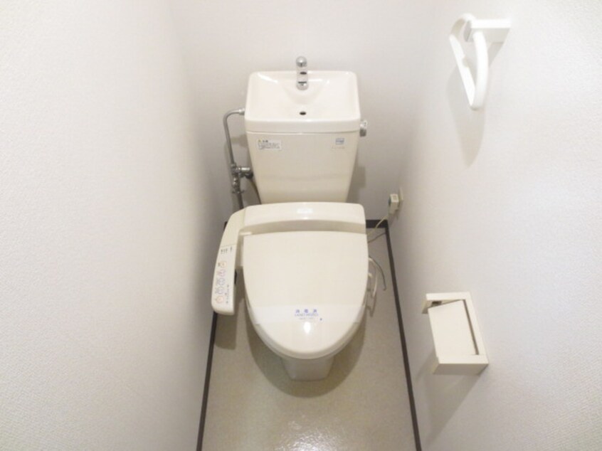 トイレ コンフォール空港通り