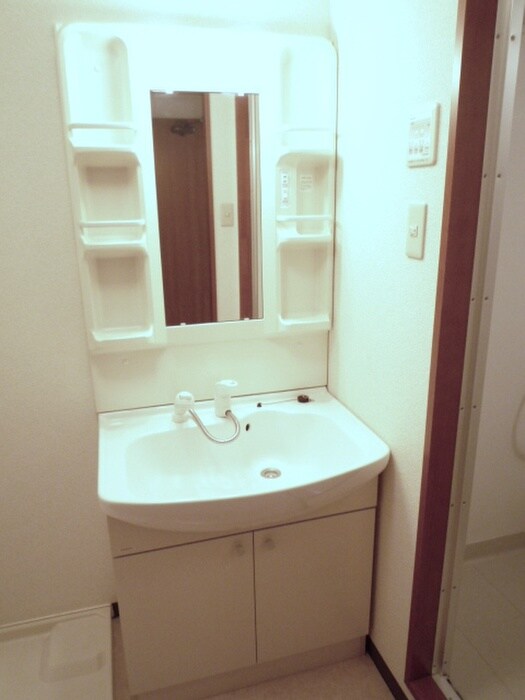 洗面 コンフォール空港通り